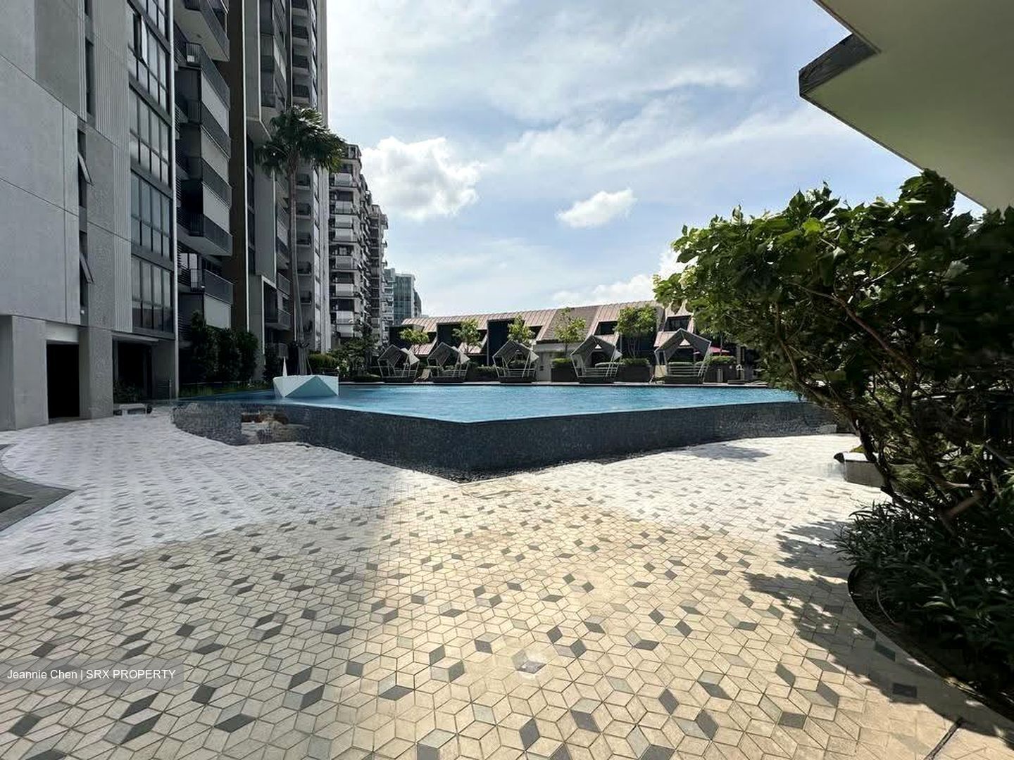 Sennett Estate (D13), Apartment #613409191